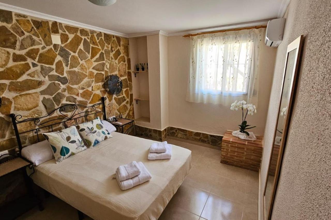 Buen Estar, Piscina, Barbacoa, Jacuzzi En Valencia Villa Turis Bagian luar foto