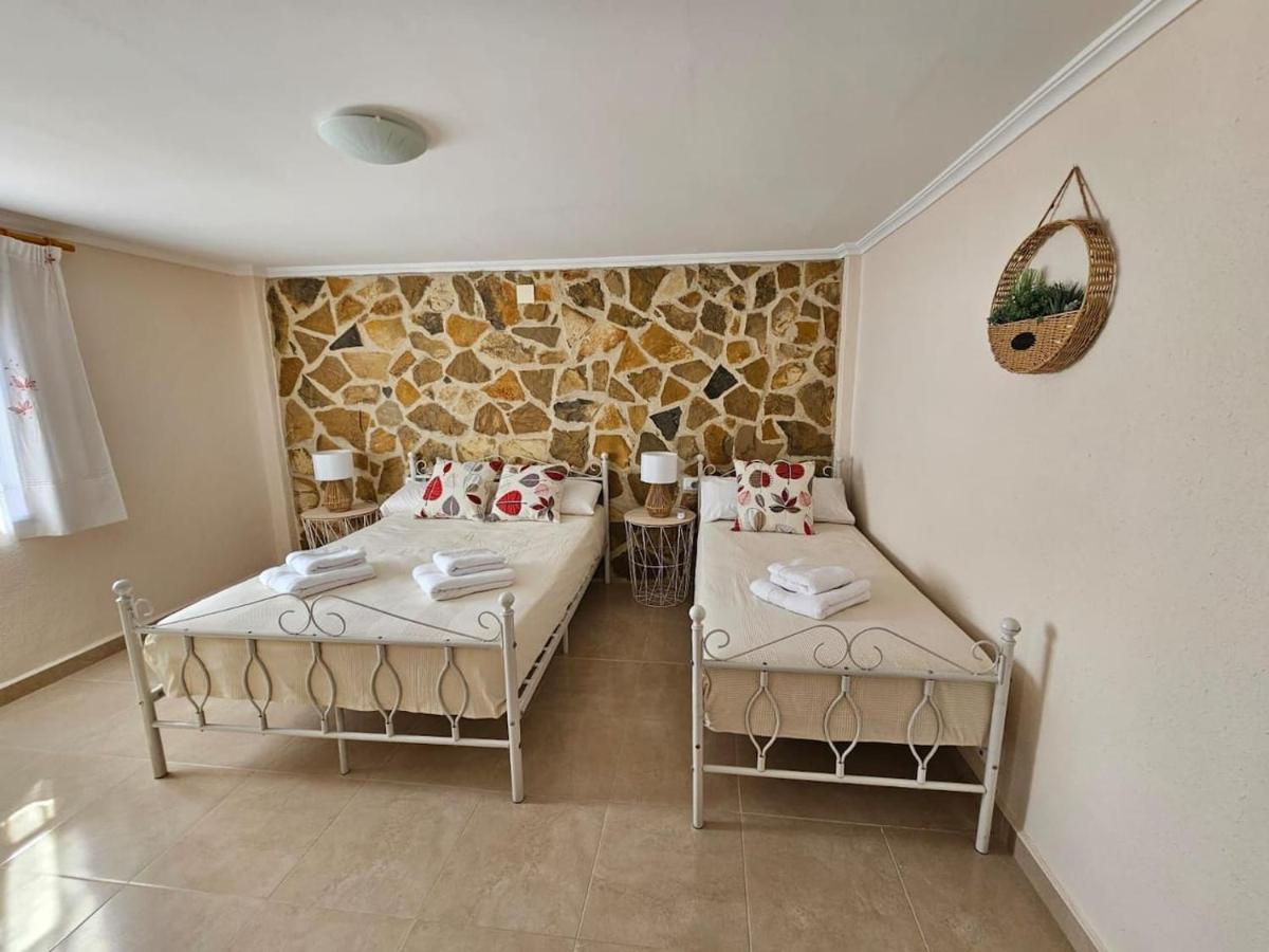 Buen Estar, Piscina, Barbacoa, Jacuzzi En Valencia Villa Turis Bagian luar foto
