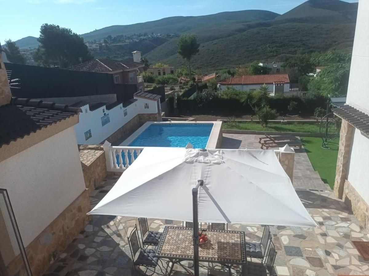 Buen Estar, Piscina, Barbacoa, Jacuzzi En Valencia Villa Turis Bagian luar foto