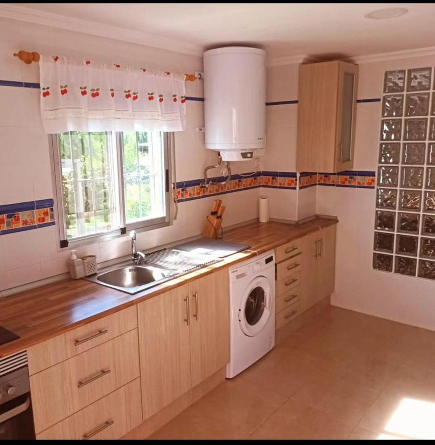 Buen Estar, Piscina, Barbacoa, Jacuzzi En Valencia Villa Turis Bagian luar foto